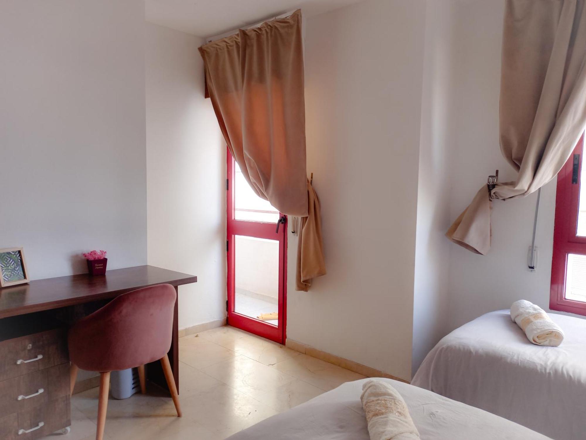 Appartement A Malabata En Face Centre Commercial Megarama & La Gare De Tgv M2 탕헤르 외부 사진