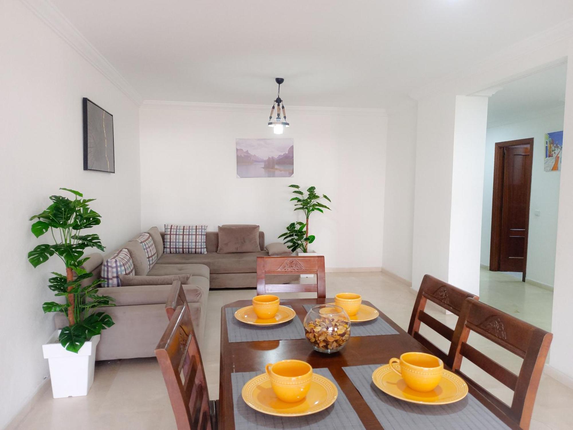 Appartement A Malabata En Face Centre Commercial Megarama & La Gare De Tgv M2 탕헤르 외부 사진